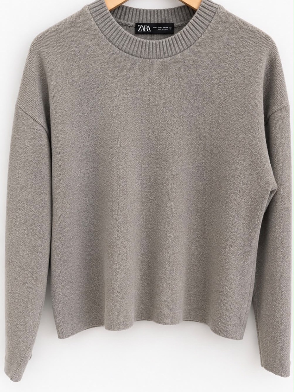 Zara Women's Gray Crewneck Sweater